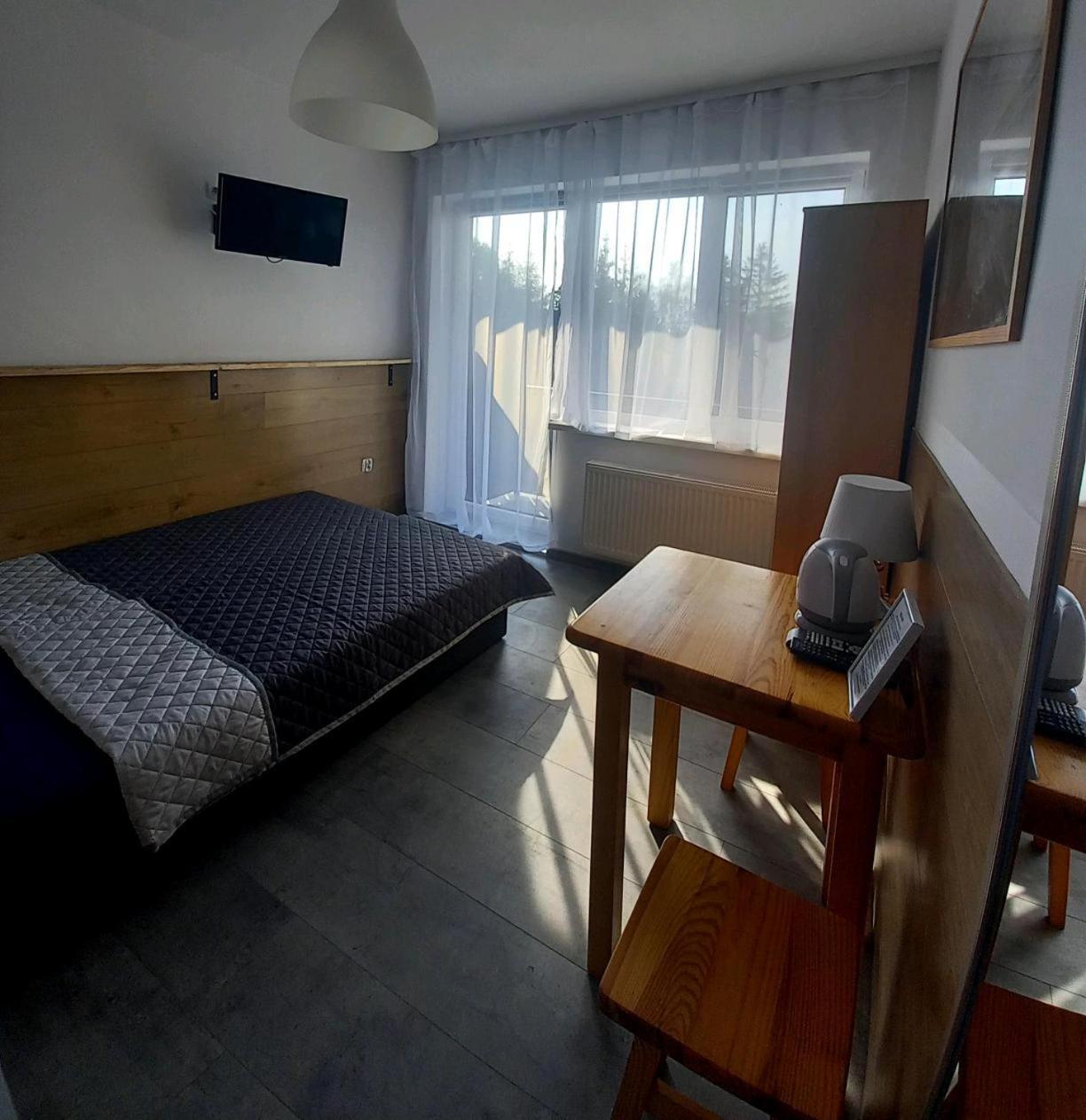 Lesne Zacisze Hotel Микошево Екстериор снимка